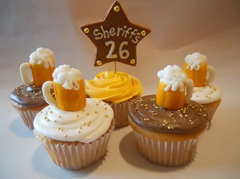 Beer Cupcakes, Cake Mix Cupcakes, Cupcakes For Men, Cake For Boyfriend, Bridal Cake, Decorated Cupcakes, Oktoberfest Food, Cupcakes For Boys, Birthday Cake For Him