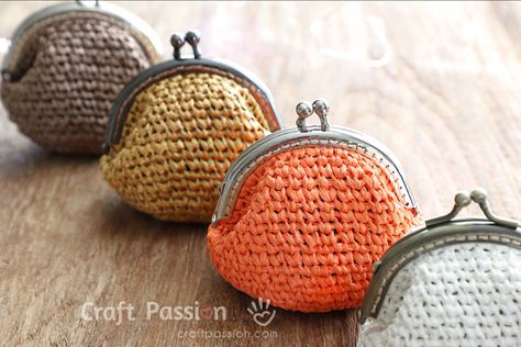 Coin Purse Crochet Pattern, Coin Purse Pattern, Crochet Coin Purse, Tiny Bag, Crochet Shell Stitch, Amazing Finds, Drawstring Purse, Crochet Knit Stitches, Mini Coin Purse