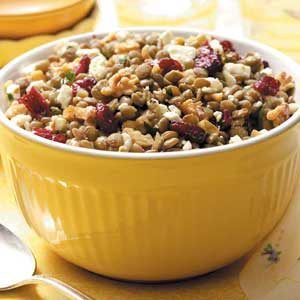 Lentil Salad Recipes, French Lentils, Lentil Dishes, Cranberry Salad, Cranberry Cheese, Lentil Salad, Lentil Recipes, Salad Side Dishes, Sweet Tarts