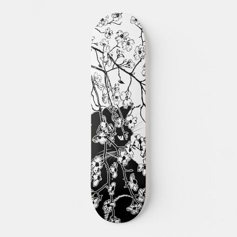 Black And White Skateboard, Floral Black And White, Longboard Design, Skateboard Deck Art, Skateboard Art Design, Custom Skateboards, Skateboard Design, Skate Decks, Graphic Design Pattern