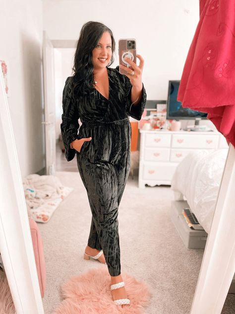 Velvet Jumpsuit Outfit, Black Velvet Jumpsuit, Velvet Jumpsuit, Jumpsuit Outfit, Black Velvet, Jumpsuit, Long Sleeve Dress, Maxi Dress, Velvet