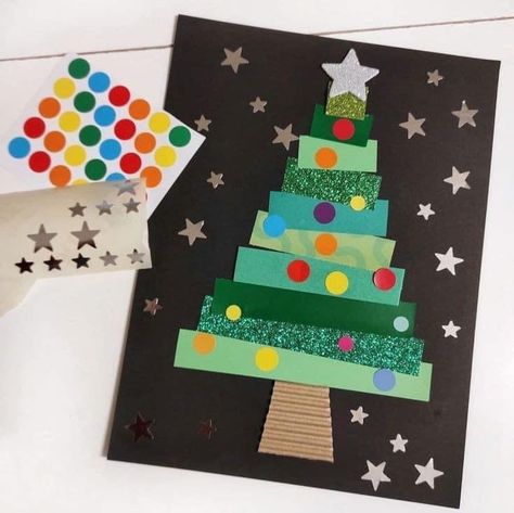 Year 1 Christmas Cards, Preschool Holiday Bulletin Boards, School Christmas Card Ideas, Christmas Card Ideas For Preschoolers, Christmas Card Ideas Eyfs, Christmas Crafts Ks2, Kindergarten Christmas Cards, Preschool Christmas Card Ideas, Ks2 Christmas Cards Ideas