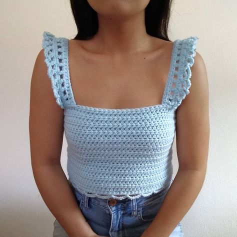 Baby Cardigan Pattern Crochet, Crochet Top Outfit, Crop Top Pattern, Crochet Crop Top Pattern, Crochet Ruffle, Mode Crochet, Crochet Tops Free Patterns, Crochet Business, Crochet Design Pattern