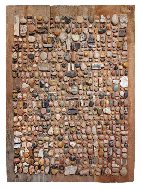 Rock Collection Storage, Rock Collection Display, Diy Home Decor Living Room, Mosaic Rocks, Rock Hunting, Wood Boards, Art & Craft Paint, Rock Wall, Rock Decor