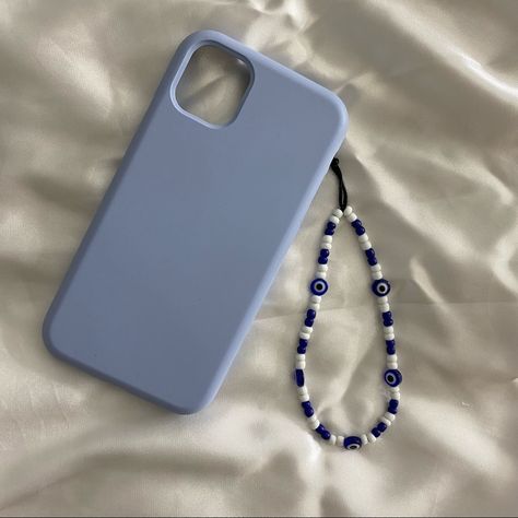 Iphone Charms Diy, Phone Charms Aesthetic Blue, Diy Phone Charm Aesthetic, Handmade Phone Charms, Phone Jewelry Accessories, Iphone Charms, Blue Phone Charm, Phone Charms Aesthetic, Phone Case Charms