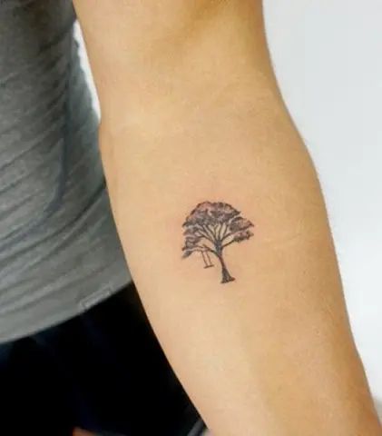 Chestnut Tree Tattoo, Tree Tattoo Drawing, Oak Tree Tattoo Small, Chestnut Tattoo, Tiny Tree Tattoo, Giving Tree Tattoos, Bonsai Tree Tattoos, Simple Tree Tattoo, Tree Tat