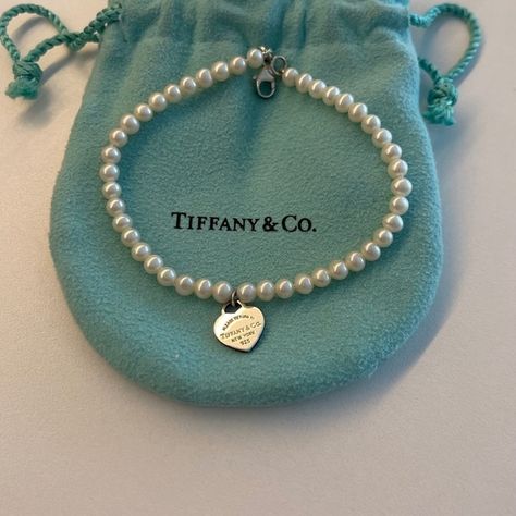 Tiffany Pearl Bracelet 2025 Wishlist, Tiffany Pearls, Tiffany And Co Jewelry, Tiffany Co Jewelry, Pearl Bracelet, Tiffany & Co., Jewelry Bracelets, Bracelet, Fashion Tips