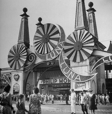 #ConeyIsland: Classic Photos From America’s Original Playground | LIFE.com #History Coney Island History, Coney Island Amusement Park, The Bowery Boys, Coney Island Baby, Park Entrance, Paris 1900, History Project, Luna Park, Night Circus