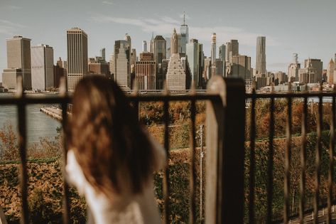 Your Brooklyn family photographer | Meneer Kodak | NYC Wedding Photographer Manhattan Skyline, Skyline View, Family Images, Family Moments, Nyc Wedding, Maternity Photographer, Family Photoshoot, Pregnancy Photoshoot, Taking Pictures