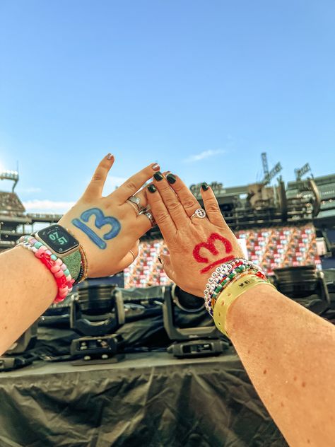 Books And Taylor Swift, Taylor Swift Inspired, Rochester New York, Magic Words, Eras Tour, Front Row, Friendship Bracelets, Taylor Swift, Swift