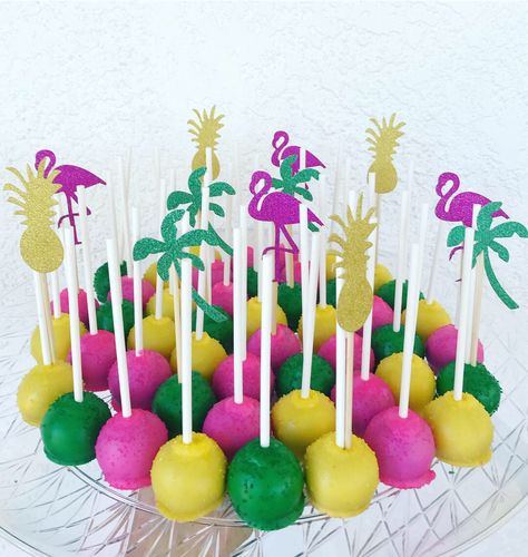 Luau tropical cake pops Hawaiian Cake Pops Ideas, Hawaiian Theme Cake Pops, Tropical Theme Cake Pops, Hawaiian Treats Luau Party, Flamingo Cake Pops, Hawaiian Themed Desserts, Cakecicles Ideas, Hawaiian Cake Pops, Luau Cake Pops