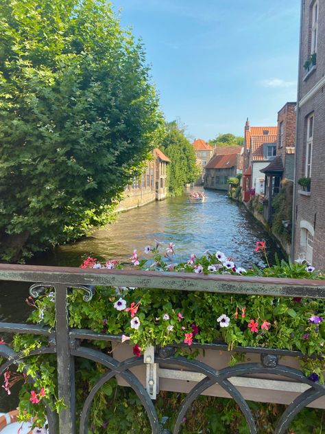 #bruges #belgium #europe #travel #vacation #river #nature #bridge #aesthetic Belgium Beautiful Places, City River Aesthetic, Bruges Belgium Aesthetic, Brugge Aesthetic, Belgium Nature, Brussels Aesthetic, Belgium Summer, Belgium Aesthetic, Bridge Aesthetic