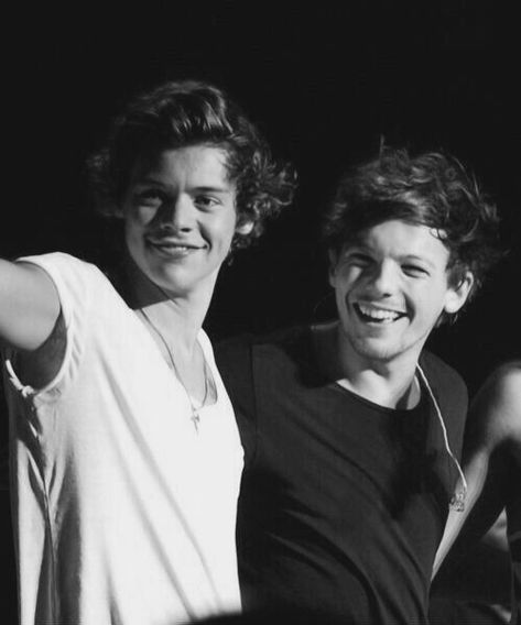 One Way Or Another, Larry Stylinson, Louis Tomlinson, The Story, Wattpad, Black And White, Black