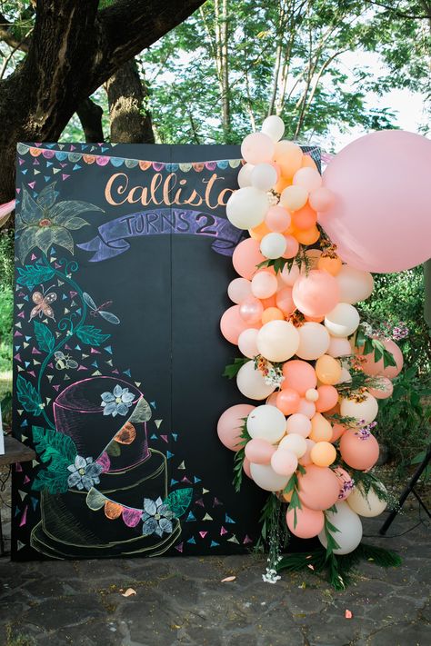 Balloon Garland on a Chalkboard Backdrop Chalkboard Backdrop, Backdrop Balloon, Design Balloon, Chalkboard Designs, 14th Birthday, Favorite Cartoon Character, Rental Company, Perfect Rug, Photo Backdrop