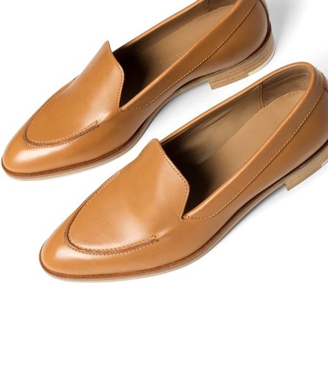 Loafers Outfit, Everlane Shoes, Minimalist Shoes, Fall Shoes, Work Shoes, Ballerinas, Loafers For Women, Leather Loafers, Loafer Shoes