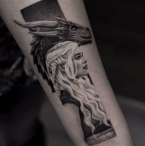 Black Minimal Tattoo, Daenerys Targaryen Tattoo, Calf Sleeve Tattoo, Drogon Game Of Thrones, Stranger Things Tattoo, Targaryen Tattoo, Game Of Thrones Tattoo, Torso Tattoos, Movie Tattoo