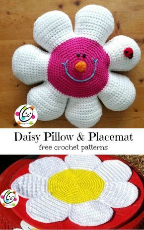 Free Pattern: Daisy Pillow and Placemat ~ Snappy Tots Daisy Pillow, Crochet Pillow Patterns Free, Crochet Cushion Pattern, Daisy Pillows, Cushion Cover Pattern, Crochet Cushion, Crochet Cushion Cover, Confection Au Crochet, Crochet Pillow Pattern