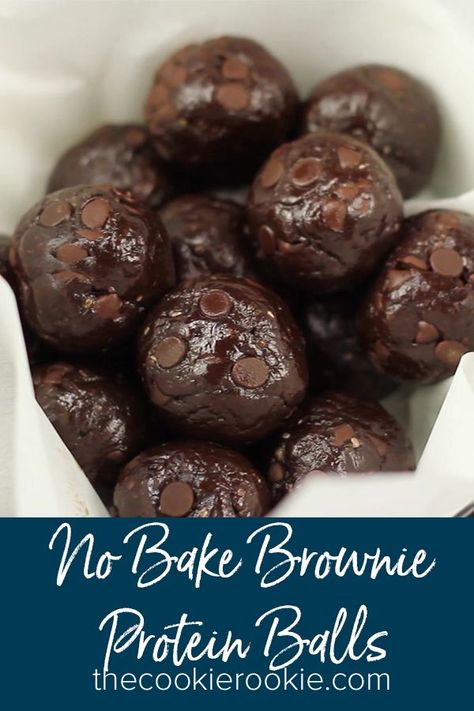 Protine Balls Recipe, Protein Balls No Peanut Butter, Breakfast After Workout, Brownie Energy Balls, Brownie Protein Balls, Protein Balls No Bake, After Workout Snack, Walnut Brownie, Protein Balls Recipes