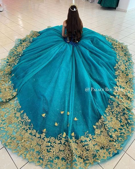 Jasmine Theme Quinceanera Dress, Aladdin Quinceanera Theme Dress, Jasmine Quinceanera Dress, Jasmine Themed Quinceanera, Moana Quinceanera Theme, Aladdin Quinceanera Theme, Teal Quinceanera Dresses, Quince Colors, Quince Picture Ideas