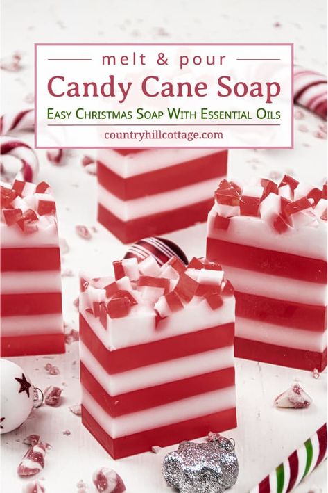 Peppermint Soap Recipe, Candy Cane Soap, Diy Candy Cane, Table Favours, Diy Soap Bars, Savon Diy, Diy Soap Recipe, Peppermint Soap, Soap Homemade