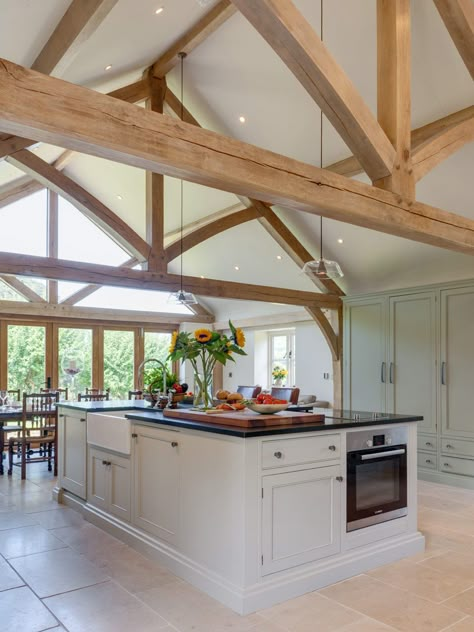 Oak Framed Extensions, Oak Frame House, Barn Kitchen, Farmhouse Kitchen Design, Kitchen Dining Living, Kitchen Extension, Wooden Beams, Kitchen Diner, Large Kitchen