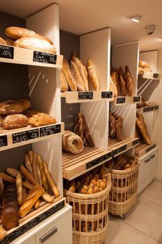 Bakery Shop Interior, Bakery Shop Design, Bakery Store, Bakery Interior, Bakery Design Interior, Bread Bakery, How To Store Bread, Bread Shop, Bakery Decor