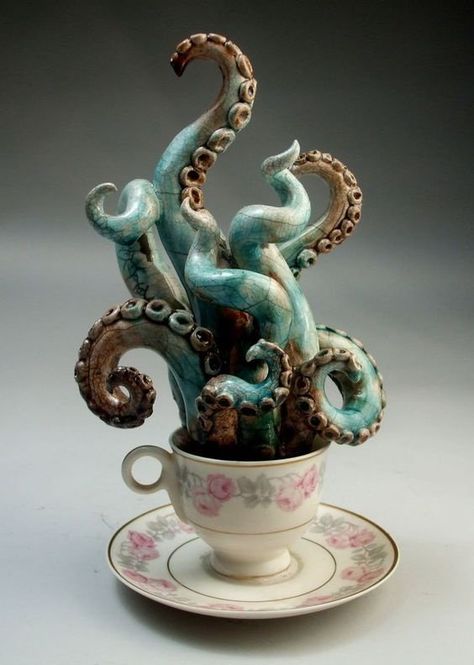 Diy Keramik, Cheap Diy Halloween Decorations, Motif Art Deco, Creation Art, Octopus Art, Pottery Sculpture, Kraken, Ceramic Sculpture, Clay Crafts