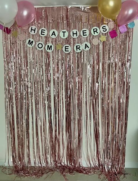 Taylor Swift Gender Reveal, Taylor Swift Baby Shower Theme, Taylor Swift Enchanted, Taylor Swift Birthday Party Ideas, Baby Shower Gifts For Guests, Baby Taylor, Taylor Swift Birthday, Mom Era, Edible Glitter