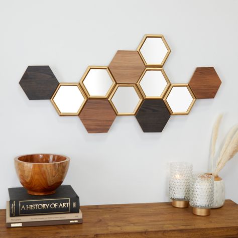 Mirror Succulent Wall, Moon Phase Mirrors Living Room, Honey Comb Shaped Mirrors, Hexagon Mirror Photo Wall, Hexagon Mirror Gallery Wall, Honey Comb Mirror Wall, Honefoss Ikea, Wall Decor With Mirrors, Hexagonal Mirror Wall