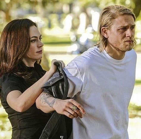 Sons Of Anarchy on Instagram: “What do you think about Tara?💀” Sons Of Anarchy Tara, Sons Of Anarchy Mc, Sons Of Anarchy Samcro, Jax Teller, Charlie Hunnam, Celebrity Dads, Sons Of Anarchy, Dream Guy, Great Movies