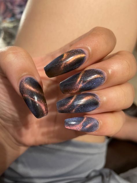 Nails Tiger Eye, Thanksgiving Cat Eye Nails, Cats Eye Nails Design Ideas Fall, Tigers Eye Nails, Brown Cat Eye Nails, Tiger Eye Nails, Nails 23, Luv Nails, Tiger Nails