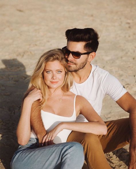 Hannah Godwin, Bachelor Nation, Stop Trying, The Bachelor, Photo Idea, Engagement Photo, Couple Pictures, A Thing, Want You