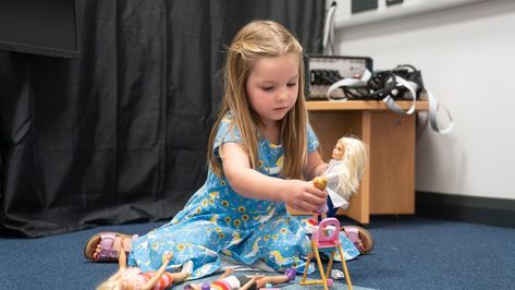 Playing With Barbies, Barbie In Real Life, Social Skills For Kids, Custom Barbie, Play Barbie, Gerson, Social Engagement, Doll Play, Girls Play