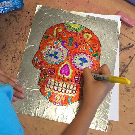 Hispanic Art, Halloween Art Projects, Day Of Dead, Fall Art Projects, 6th Grade Art, Day Of The Dead Art, 4th Grade Art, 5th Grade Art, Art Projects For Kids