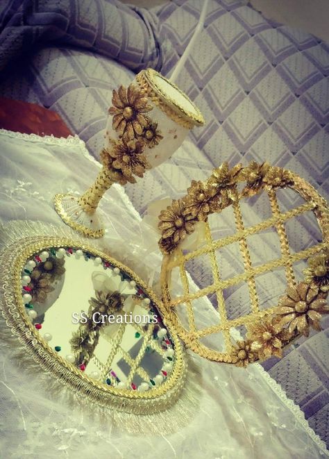 Dood Pilai Glass Ideas, Nikkah Preparation, Nikah Ideas, Mehndi Decoration Ideas, Fancy Items, Casual Wedding Decor, Wedding Packing, Wedding Pen, Big Wedding Cakes