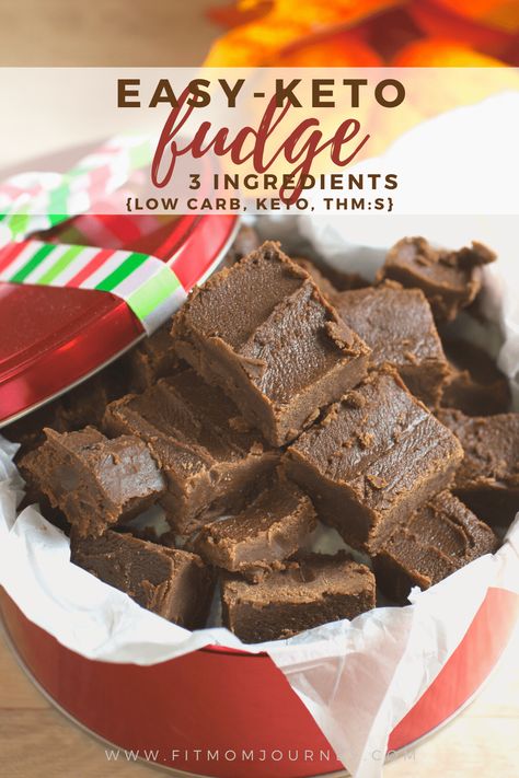 Sugar Free Fudge, Trim Healthy Mama Dessert, Keto Chaffles, Keto Fudge, Fudge Recipes Chocolate, Keto Christmas, Keto Candy, Simple Keto, Keto Sweets