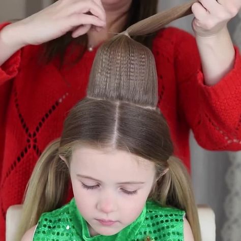 30M views · 35K reactions | Transform your cute little girl into CINDY LOU WHO for this Christmas!🥰 | Transform your cute little girl into CINDY LOU WHO for this Christmas!🥰 | By MetDaan DIY | Facebook The Grinch Hairstyles, Grinch Hairstyles, Who From Whoville Costume, Products For Long Hair, Long Hair Transformation, Cindy Lu, Grinch Hair, Whoville Costumes, Whoville Hair