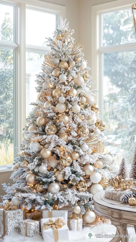 80+ Stunning Flocked Christmas Tree Decorating Ideas - The Garden Style Flocked Tree Decorating Ideas, White Flocked Christmas Tree, Christmas Tree Snow, Flocked Tree, Tree Decorating Ideas, Plaid Christmas Tree Skirt, Elegant Christmas Decor, Holiday Tree Decorations, Elegant Christmas Trees