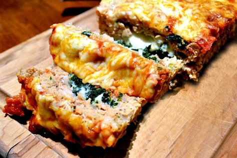 Spinach Meatloaf, Ground Chicken Meatloaf, Mozzarella Stuffed Chicken, Meatloaf Stuffed, Spinach And Mozzarella, Chicken Fennel, Chicken Meatloaf, Turkey Meatloaf Recipes, Sauteed Carrots