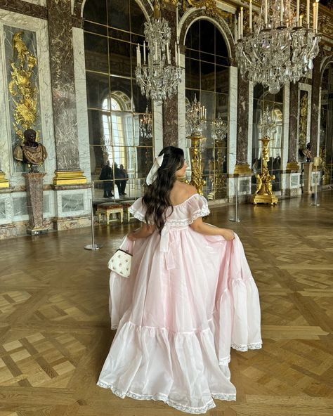 Do you think you’re a princess?? Me: 👑🎀🕯️ @selkie gown is the star of the show!! Code RUBYKEYVANI gives you a discount if you wanna be a princess with me Princess behavior, princess aesthetic, Versailles Paris, selkie dress, Pinterest inspired Princess Girl Aesthetic, Selkie Gown, Princess Behavior, Vintage Princess Aesthetic, Princess Shoot, Arab Princess, Princess Lifestyle, Girly Core, Princess Era