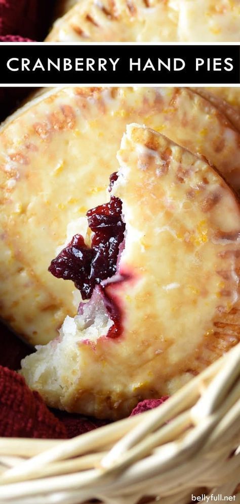 These Cranberry Hand Pies are easy, crazy delicious, and the perfect individual serving size. Plus a fantastic use of any left over cranberry sauce! #handpies #fruithandpies #recipe #easy #pie #cranberrysauce #cranberry Empanadas Pumpkin, Fruit Hand Pies, Garlicky Chicken, Pies Chocolate, Chocolate Tarts, Lemon Tarts, Salted Caramels, Pecan Pies, Hand Pie Recipes