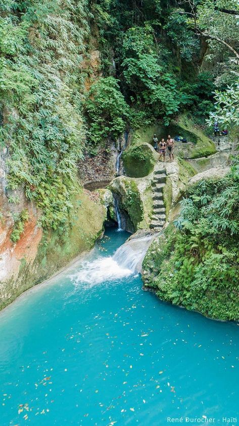 Haiti Mountains, Haiti Wallpaper, Haiti Aesthetics, Haiti Aesthetic, Haiti Vacation, Haiti Beaches, Haiti History, Labadee Haiti, Caribbean Culture