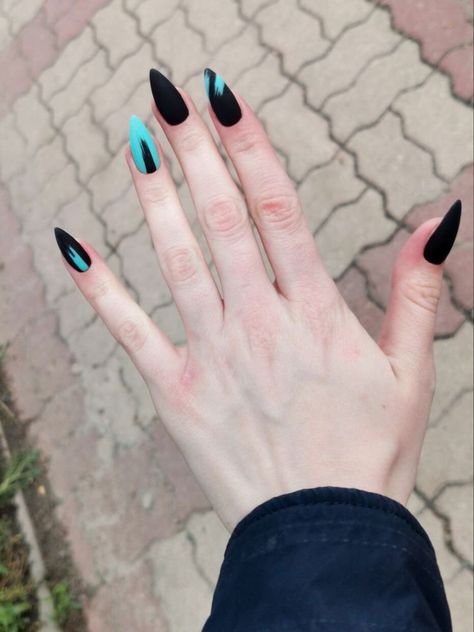 Witchy Nails, Manikur Kuku, Gothic Nails, Anime Nails, Goth Nails, Edgy Nails, Grunge Nails, Nagel Inspo, Cat Kuku