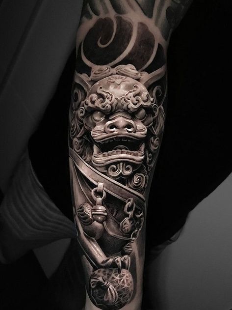 Straight Lines Tattoo, Straight Line Tattoo, Foo Dog Tattoo Design, Samurai Tattoo Sleeve, Japanese Leg Tattoo, Lines Tattoo, Foo Dog Tattoo, Tattoo Uk, Realism Tattoos