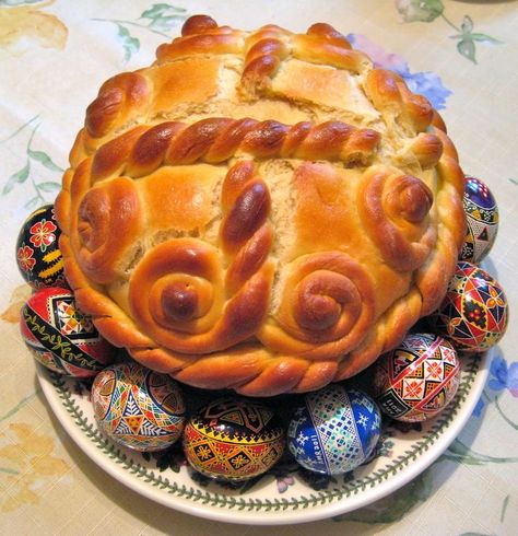 Ukrainian Easter Bread, Traditional Easter Recipes, Easter Bread Recipe, Easter Food Appetizers, Babka Recipe, Easter Desserts, Easter Brunch Food, Easter Dinner Recipes, Ukrainian Easter