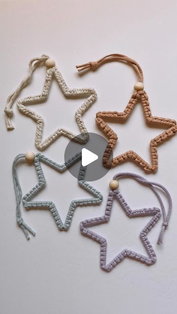 Macrame Star Tutorial, Macrame Stars, Star Macrame, Macrame Star, Macrame Gifts, Tassels Tutorials, Crafty Mom, Snow Flakes Diy, Crafty Moms