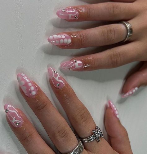 White And Pink Nails French, White Nails Almond Shape, Pink Nails Flower, White Nails Almond, Pink Nails French Tip, White And Pink Nails, Pink Nails French, Nail Inspo Pink, Acrylic Nails Almond Shape