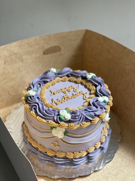 Rapunzel Cake Aesthetic, Simple Tangled Cake, Tangled Cake Aesthetic, Rapunzel 18th Birthday Cake, Tangled Themed Birthday Cake, Tangled Sweet 16 Cake, Tangled Inspired Cake, Tangled Theme Cake, Tangled 18th Birthday Party