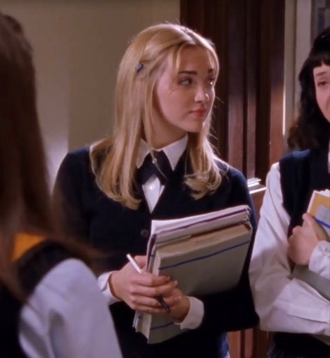 Louise Grant, School Uniforms, Gilmore Girls