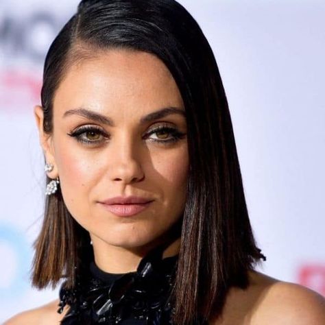 All about Beautiful Eyes: Celebrities With Attractive Eyes in the World Celebrities With Green Eyes, Mila Kunis Eyes, Green Eyes Dark Hair, Amber Eyes Color, People With Brown Eyes, People With Green Eyes, Hazel Brown Eyes, People With Blue Eyes, Protruding Eyes